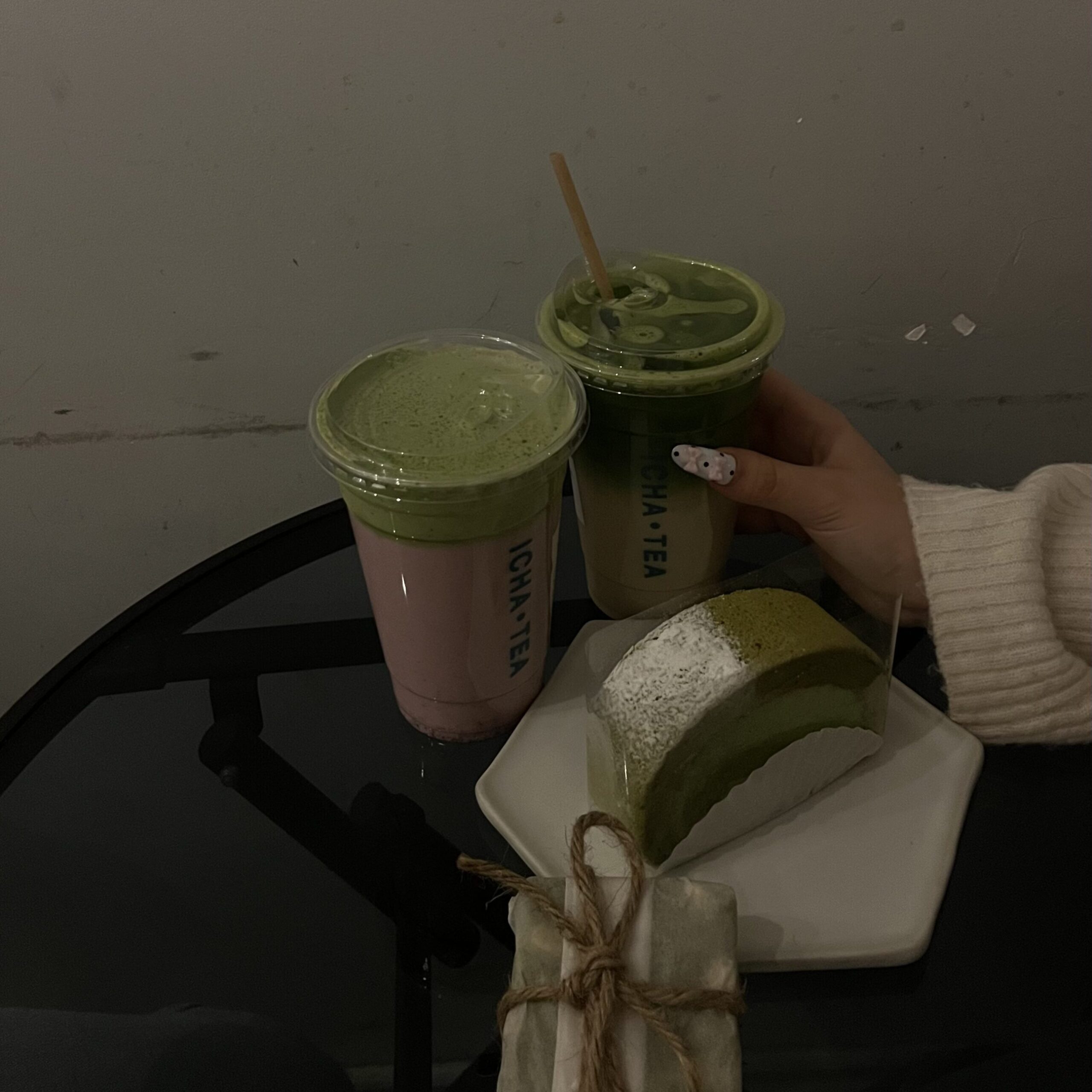 ICHA TEAの抹茶ラテと抹茶ブラウニー